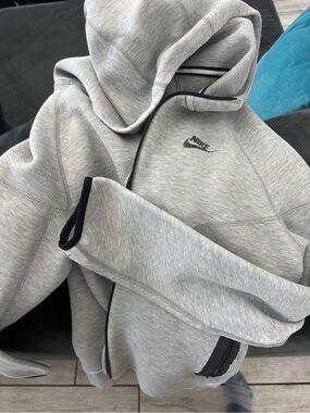 Nike Kids Light Gray Hoodie Jacket with Black Accents